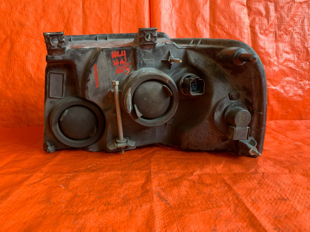 OEM 2003 2004 2005 2006 FORD EXPEDITION   PASSENGER RIGHT HEADLIGHT HEADLAMP10
