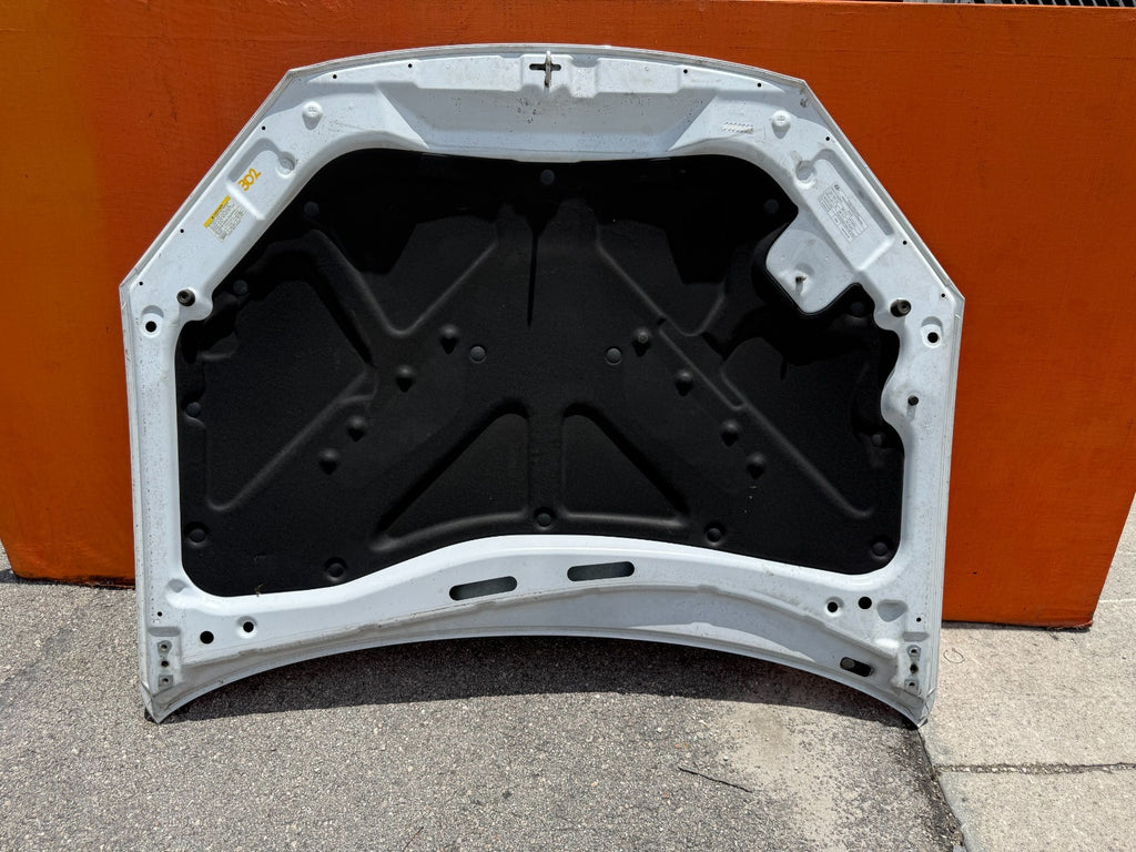 13 16 HYUNDAI GENESIS COUPE   HOOD BONNETT ASSEMBLY W/ ALL SCOOPS & TRIM OEM 30213