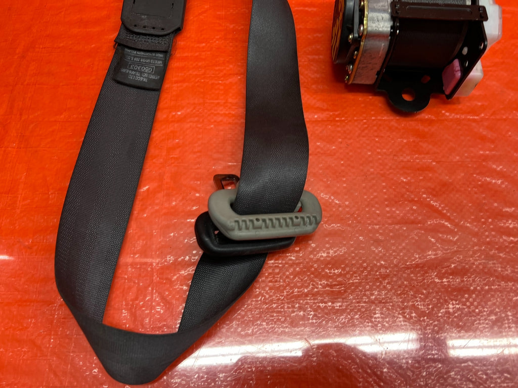 02 05 HONDA CIVIC SI EP3 HATCH PASSENGER RIGHT FRONT SEAT SAFETY BELT OEM #1769