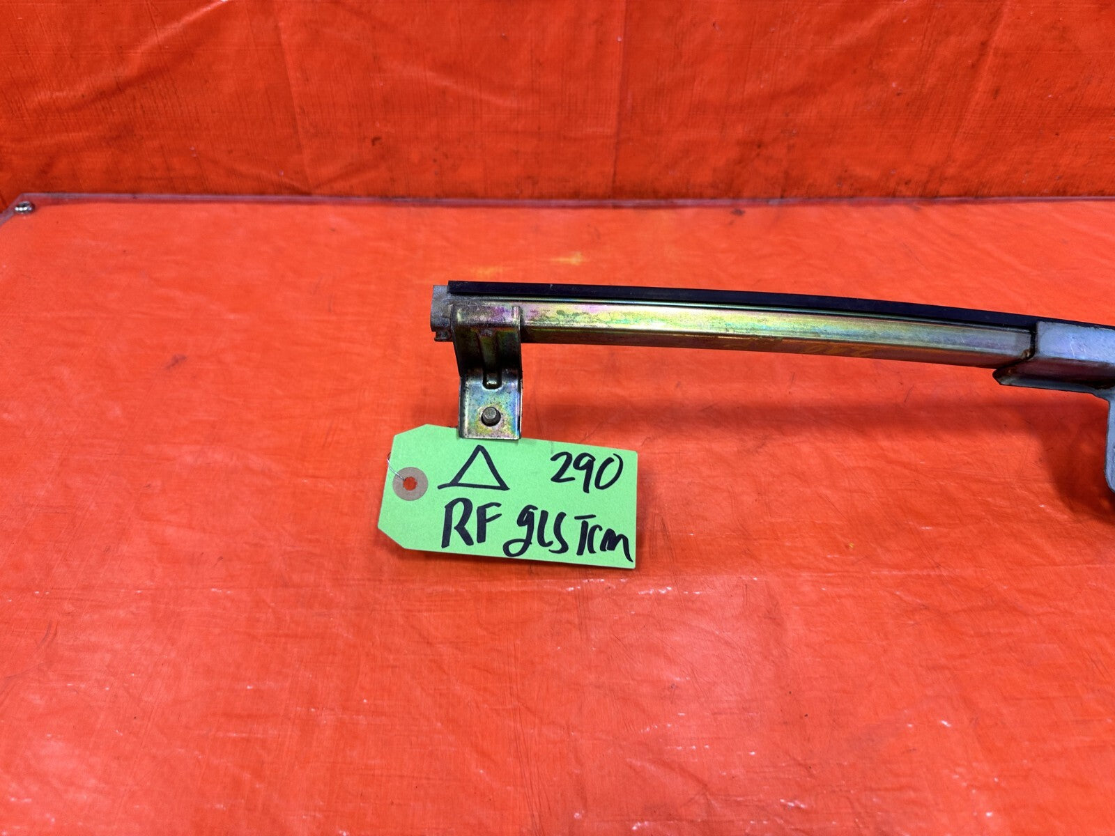 00 09 HONDA S2000   PASSENGER RIGHT WINDOW GLASS SASH   OEM FACTORY #2902