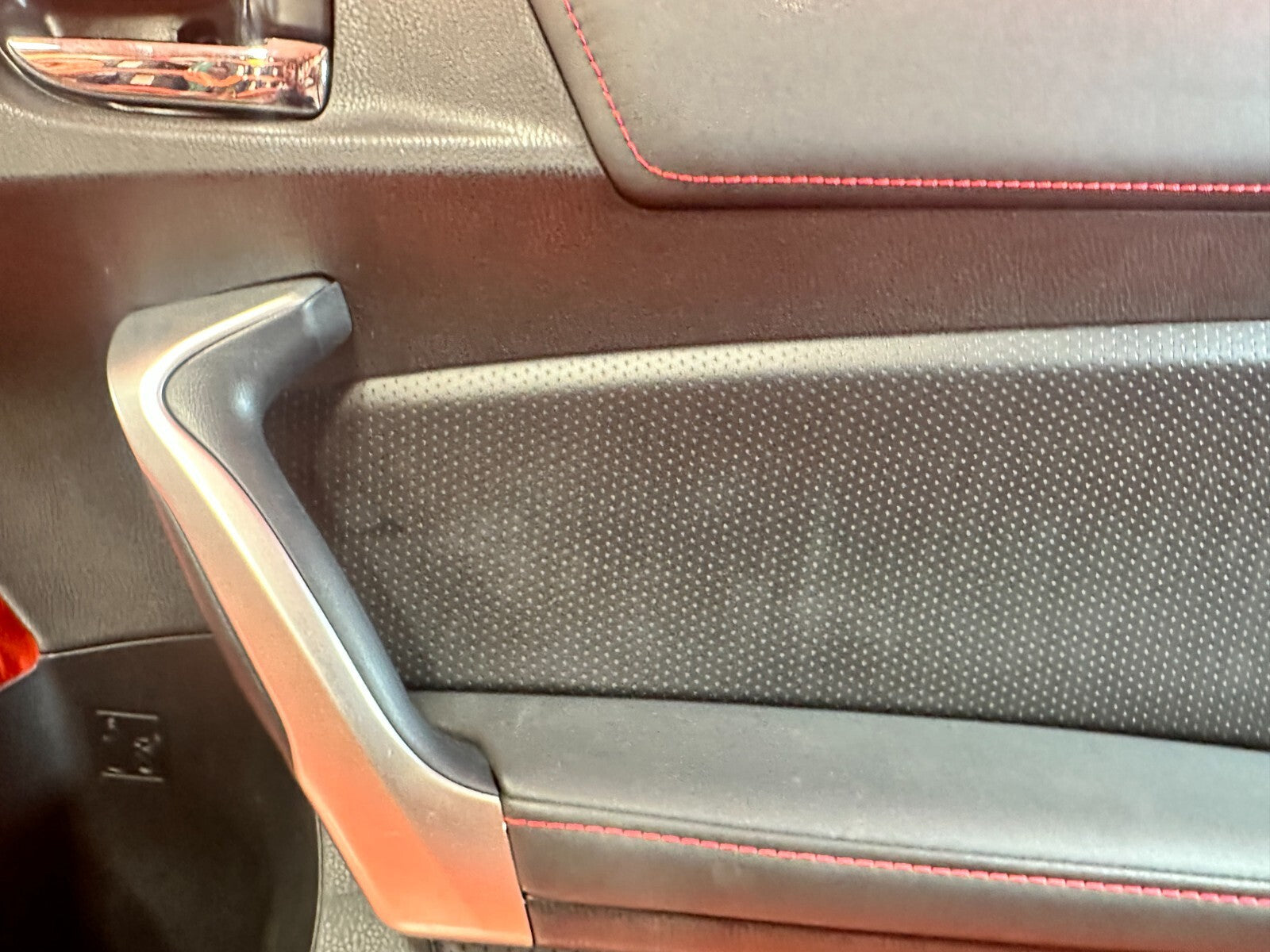 13 20 SUBARU BRZ PASSENGER RIGHT  DOOR PANEL / DOOR CARD / DOOR LINING   OEM 2929