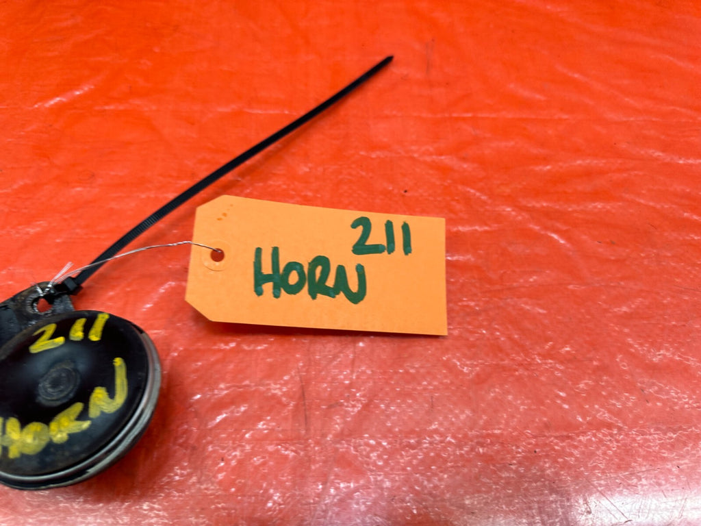 05 06 ACURA RSX   HORN COMBO SET   HORNS HIGH AND LOW   05 06 MODEL   OEM OE 2116