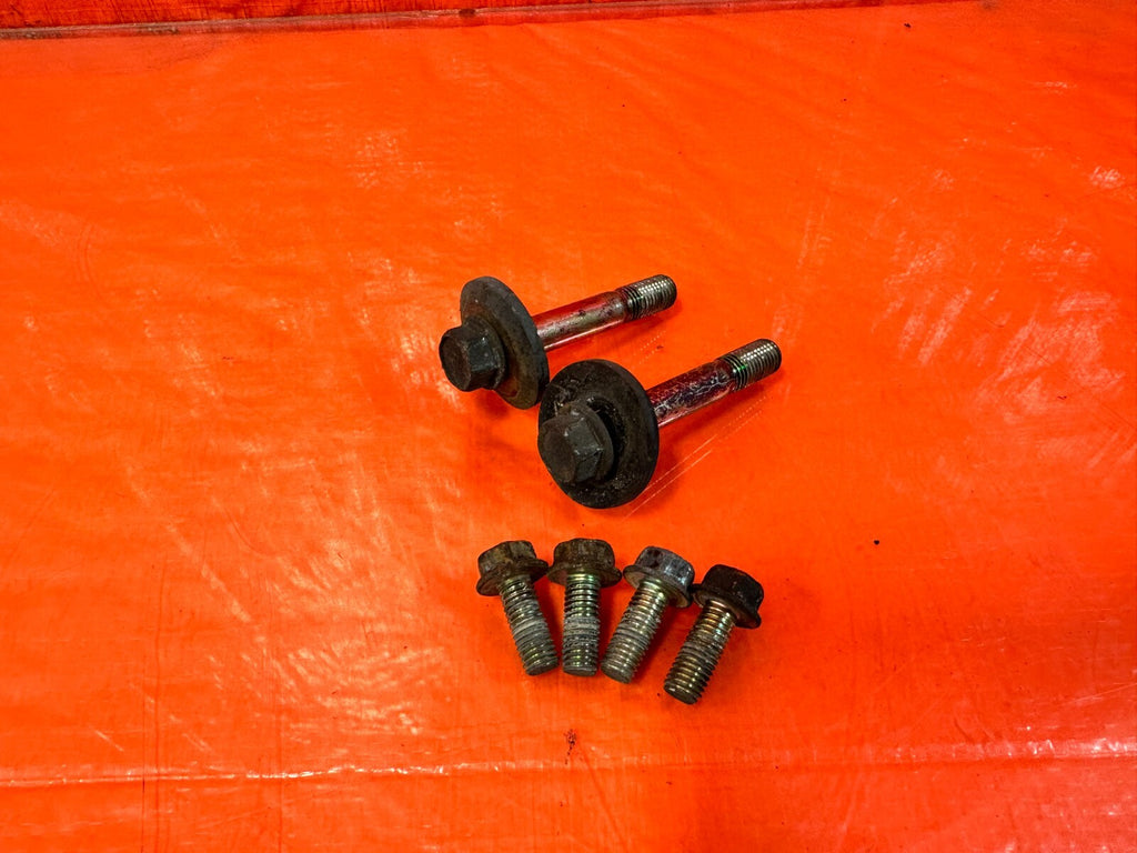 92 96 HONDA PRELUDE   REAR SWAY BAR STABILIZER BAR BOLTS HARDWARE   OEM #2730