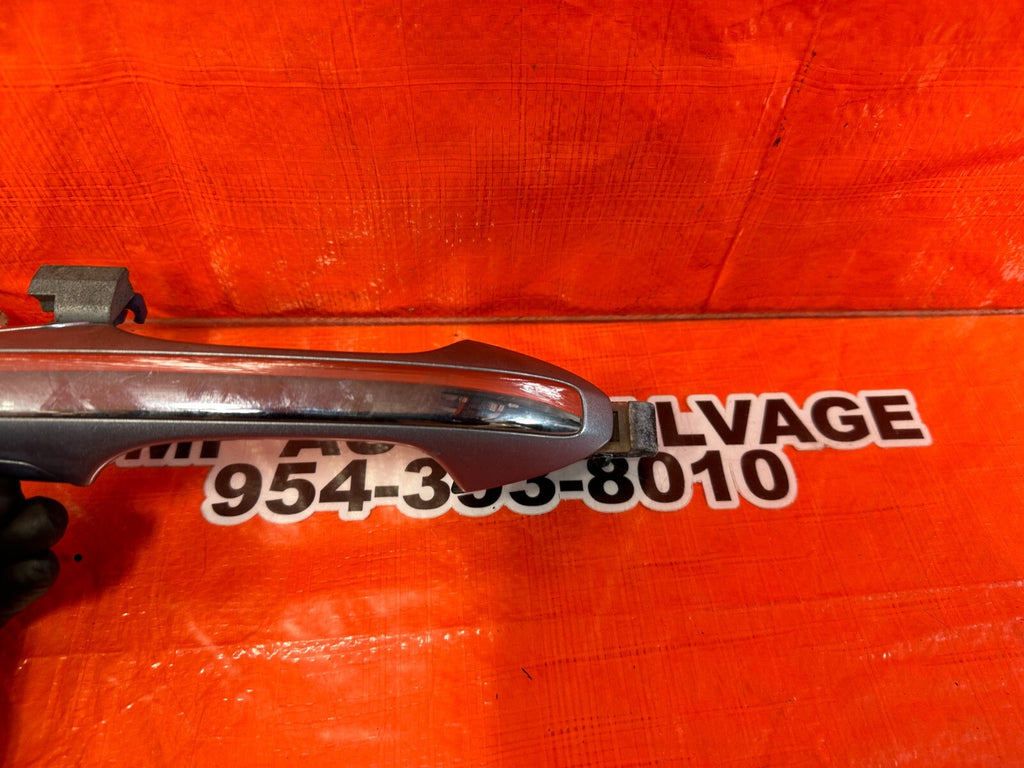 04 08 ACURA TSX   PASSENGER RIGHT FRONT   EXTERIOR DOOR HANDLE SILVER OEM #2554