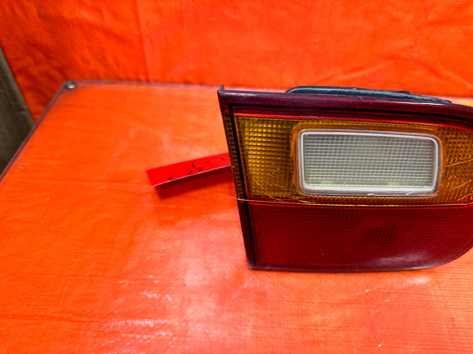 92 95 HONDA CIVIC   2D COUPE   LEFT   INNER TAIL LIGHT LAMP   OEM 3274
