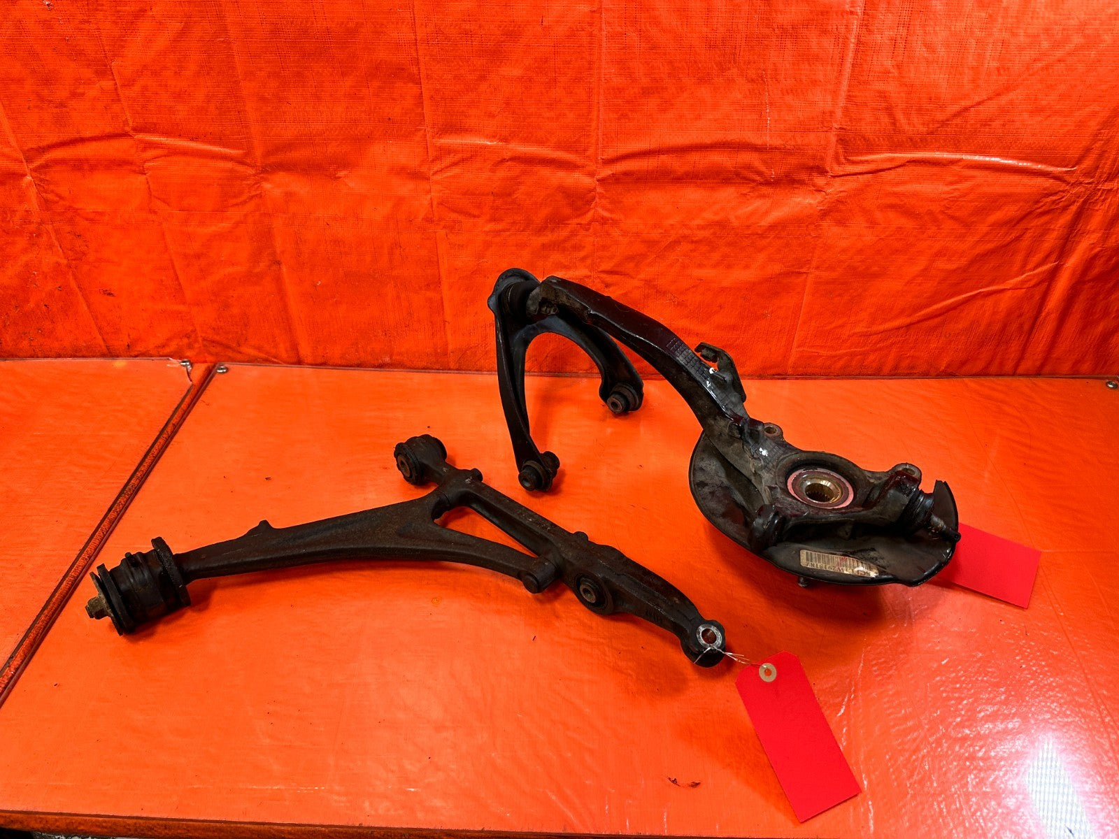 96 00 HONDA CIVIC DRIVER LEFT FRONT SPINDLE KNUCK HUB & CONTROL ARMS   OEM #31912