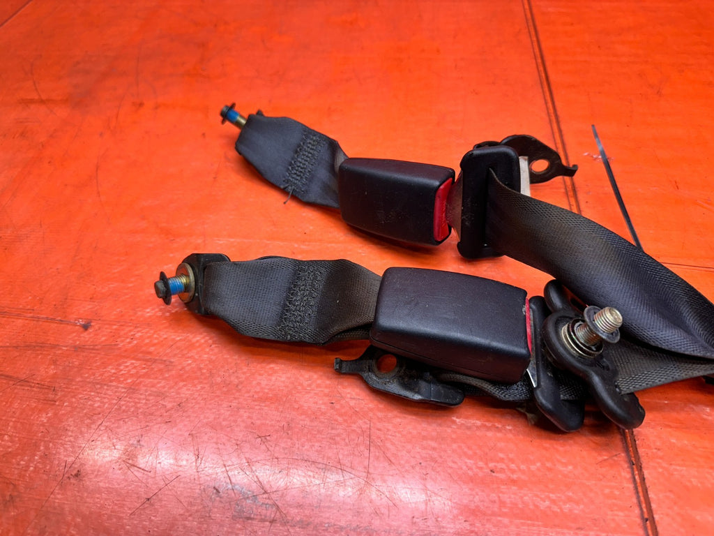 97 01 HONDA PRELUDE 2.2L LEFT RIGHT REAR SEAT BELTS BUCKLE RETRACTOR OEM #3354