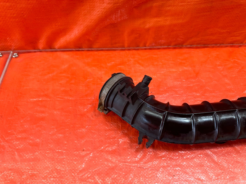 92 95 HONDA CIVIC SI & EX   D16Z6 INTAKE ARM AIR FLOW TUBE ELBOW   OEM #1995