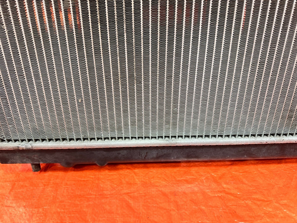 94 01 ACURA INTEGRA   AUTOMATIC MODEL   RADIATOR W/ HOSES AND RESERVOIR   OEM 8115