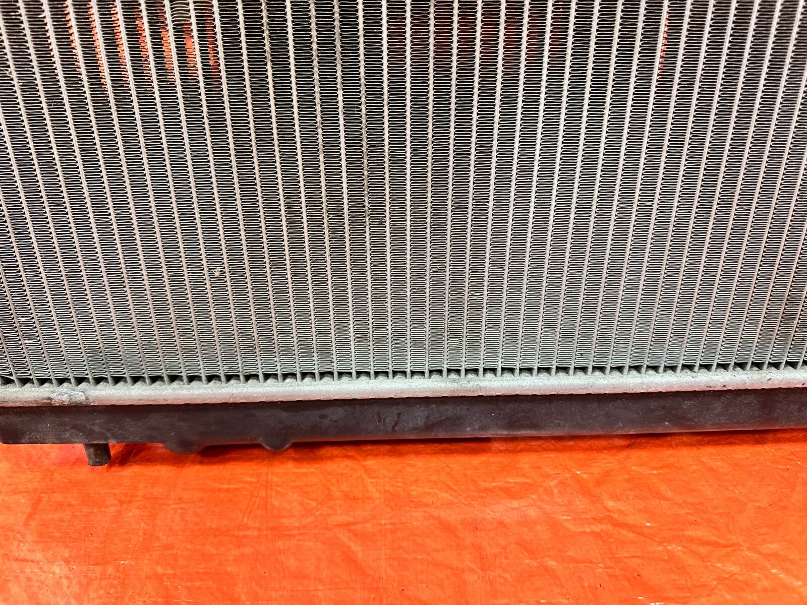 94 01 ACURA INTEGRA   AUTOMATIC MODEL   RADIATOR W/ HOSES AND RESERVOIR   OEM 8115
