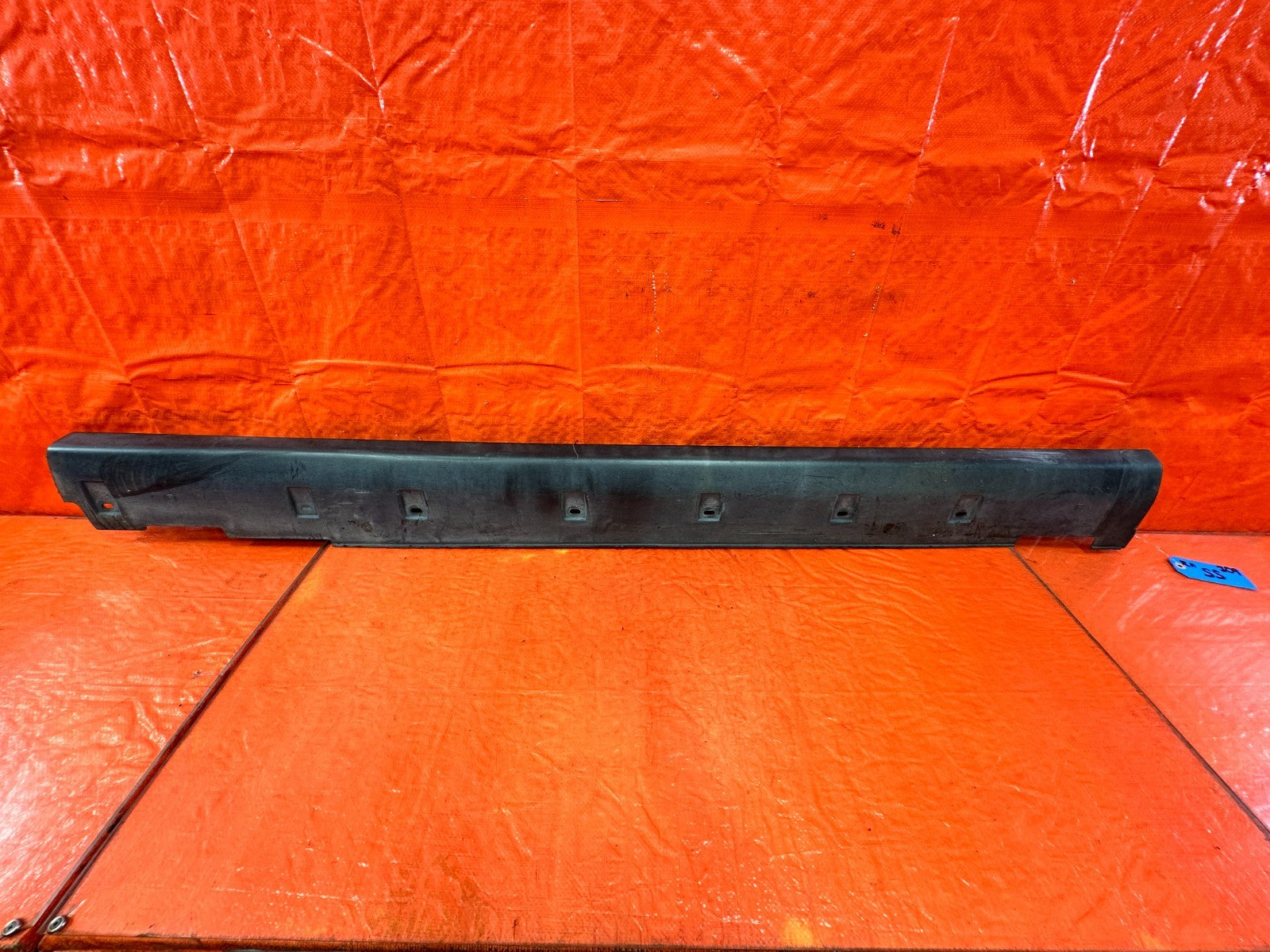 94 01 ACURA INTEGRA   2 DOOR   SIDE SKIRT ROCKER MODLING RIGHT SIDE OEM #3090