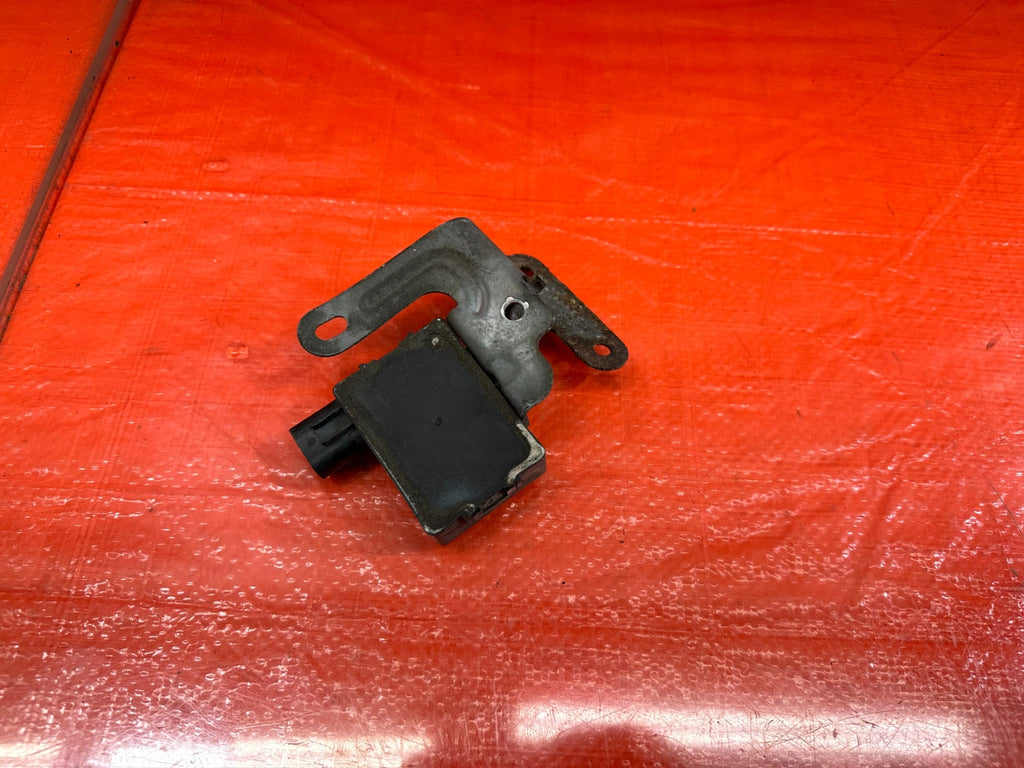08 15 LANCER EVOLUTION X EVO 10   BEHIND THE REAR BUMPER SENSOR 2177