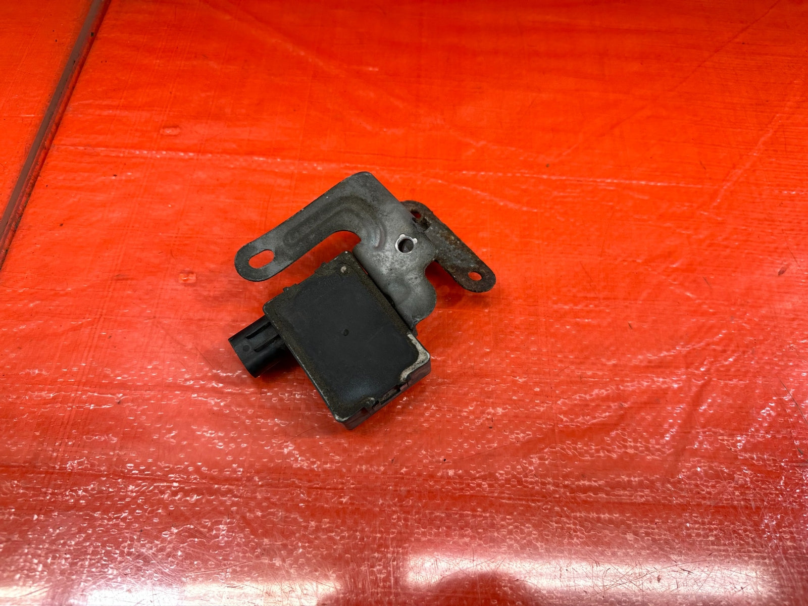 08 15 LANCER EVOLUTION X EVO 10   BEHIND THE REAR BUMPER SENSOR 2177