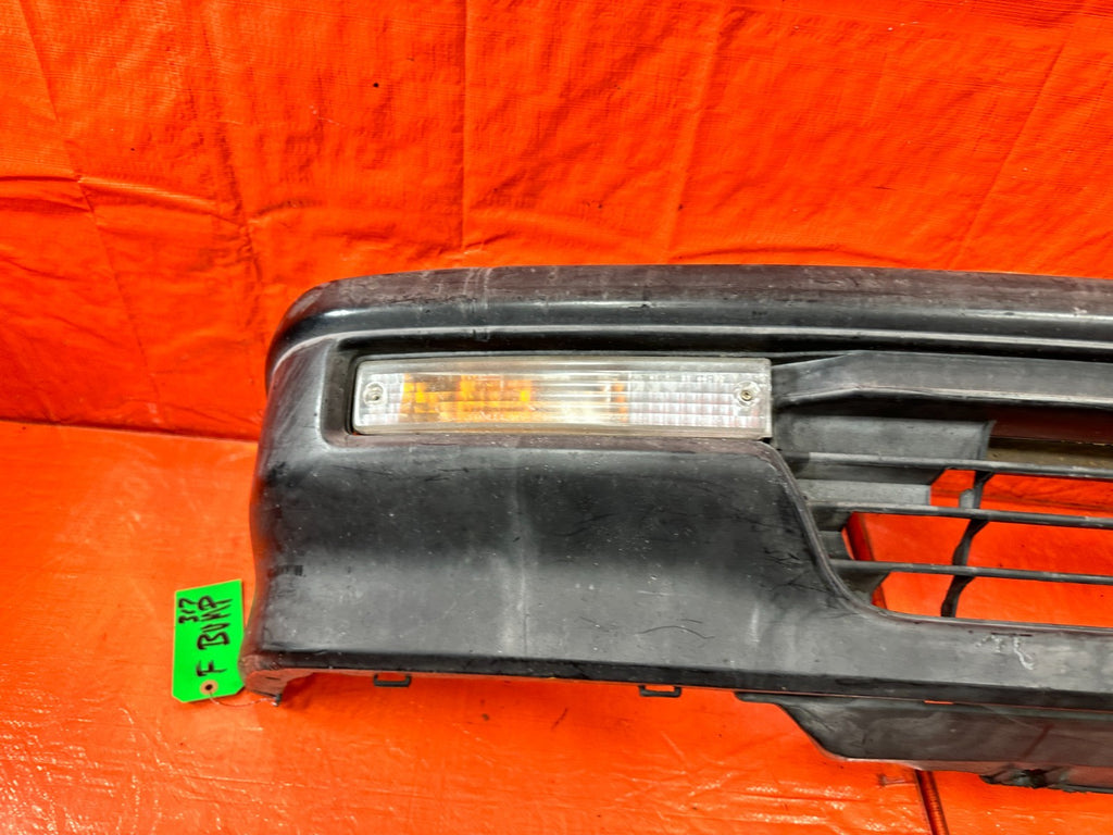 90 91 HONDA CIVIC HATCHBACK FRONT BUMPER COVER W/ RE BAR AND LIGHTS COMPLETE OM8