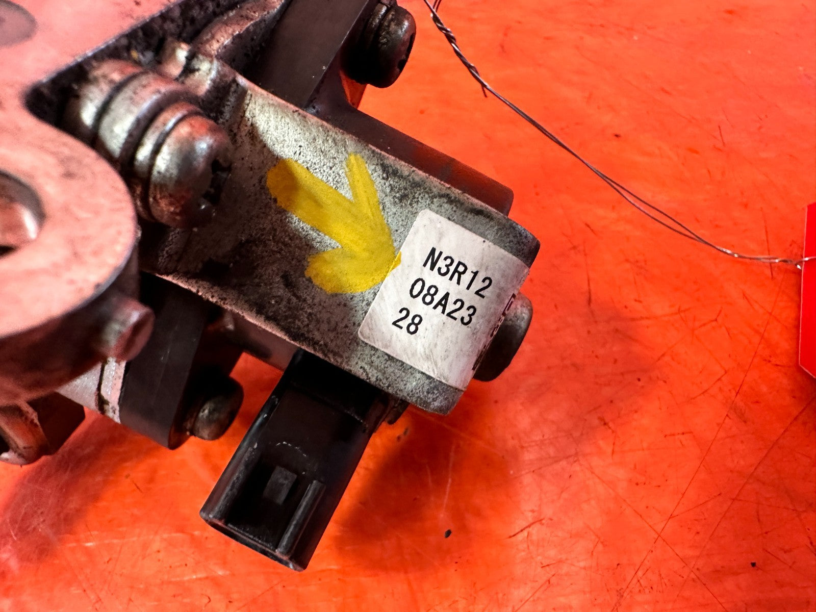 09 11 MAZDA RX8 RX 8   13B MSP   OIL METERING PUMP   N3R12 08A23 28 OEM #3035
