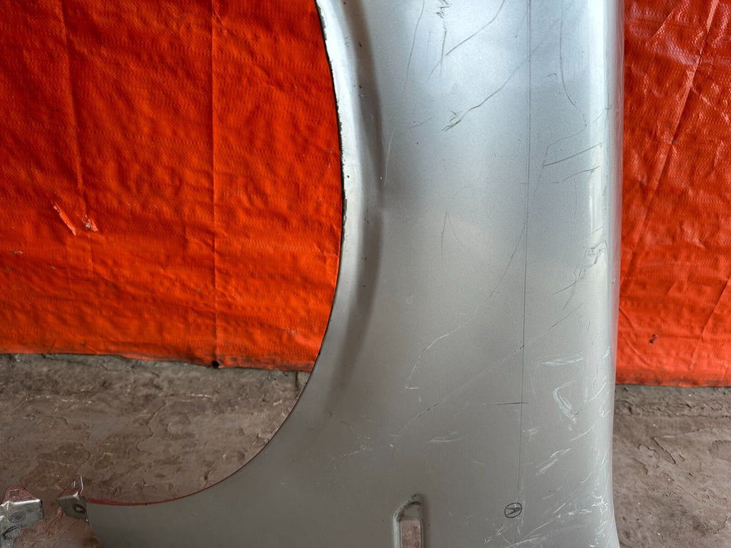 04 08 ACURA TL   LEFT AND RIGHT FENDERS   ROLLED   MIAMI LOCAL PICK UP ONLY! OEM5