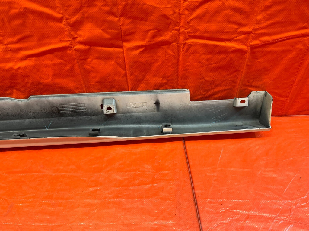 02 04 ACURA RSX   SIDE SKIRT ROCKER MOLDING TRIM   LEFT SIDE   OEM FACTORY #13310