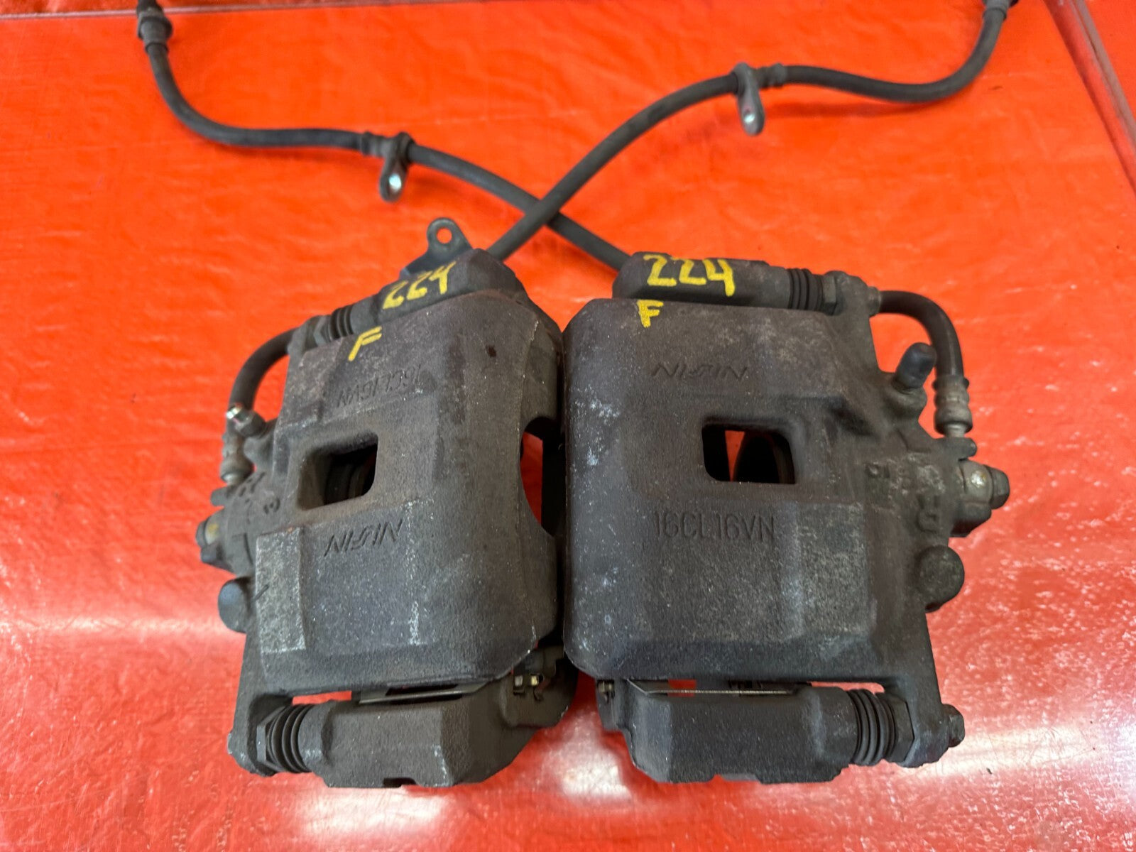 00 09 HONDA S2000   FRONT BRAKE CALIPERS   LEFT RIGHT CALIPER SET   OEM #2243
