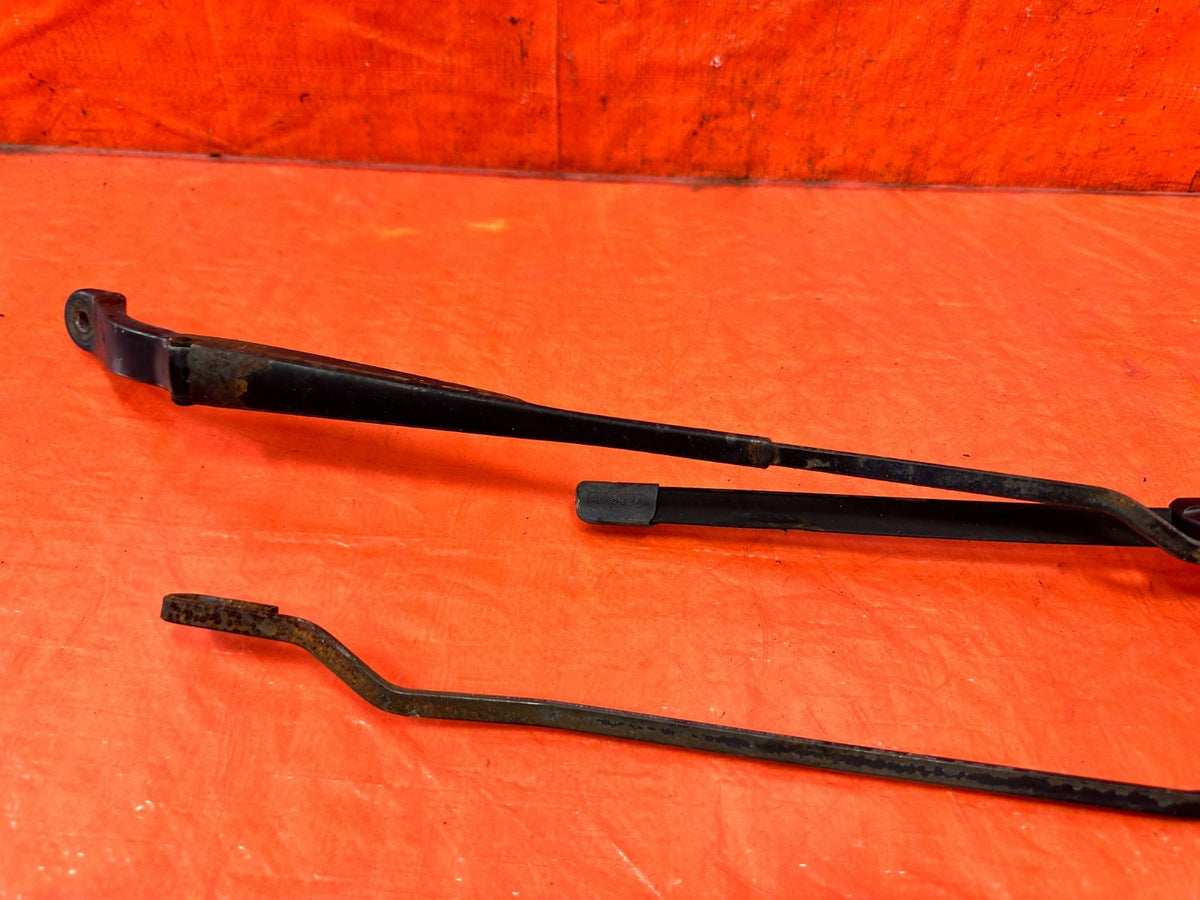 02-05 HONDA CIVIC SI EP3 HATCH - WINDSHIELD WIPER ARMS LEFT & RIGHT ARMS OEM 3063