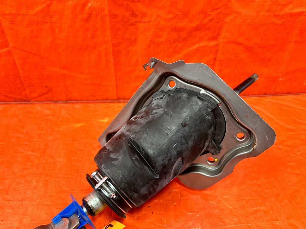 2018 18 INFINITI Q60   STEERING COLUMN TO RACK U / B JOINT SWIVEL YOKE OEM #2895