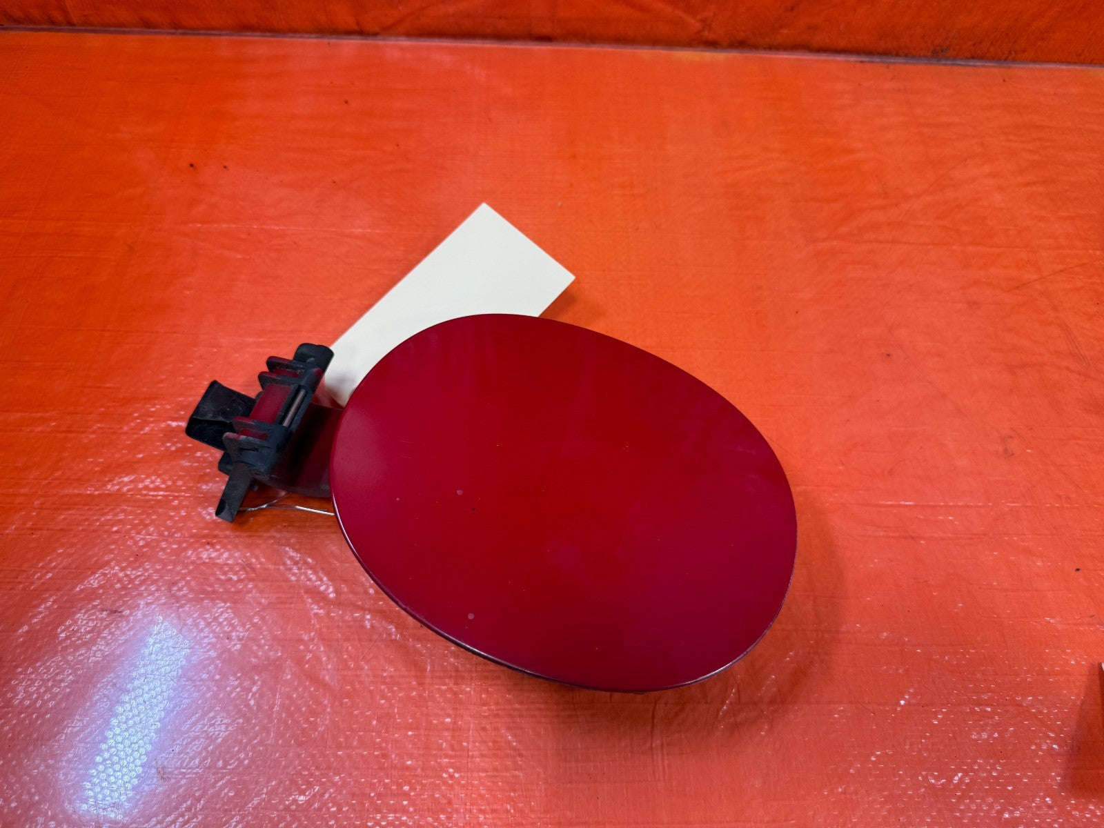 08 15 INFINITI G37 & Q60    2D COUPE   GASOLINE GAS FUEL LID COVER    OEM #3280
