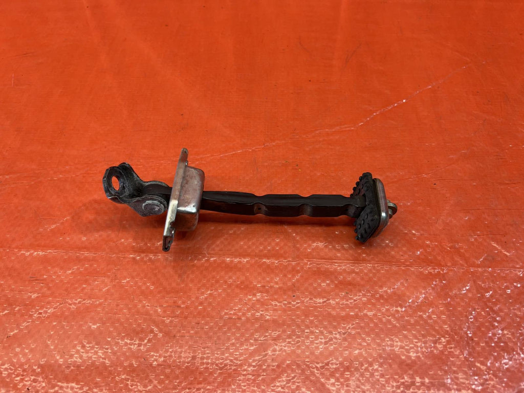 06 11 CIVIC 4D SEDAN   DRIVER LEFT FRONT DOOR CHECKER HINGE ARM STOPPER OEM #1554