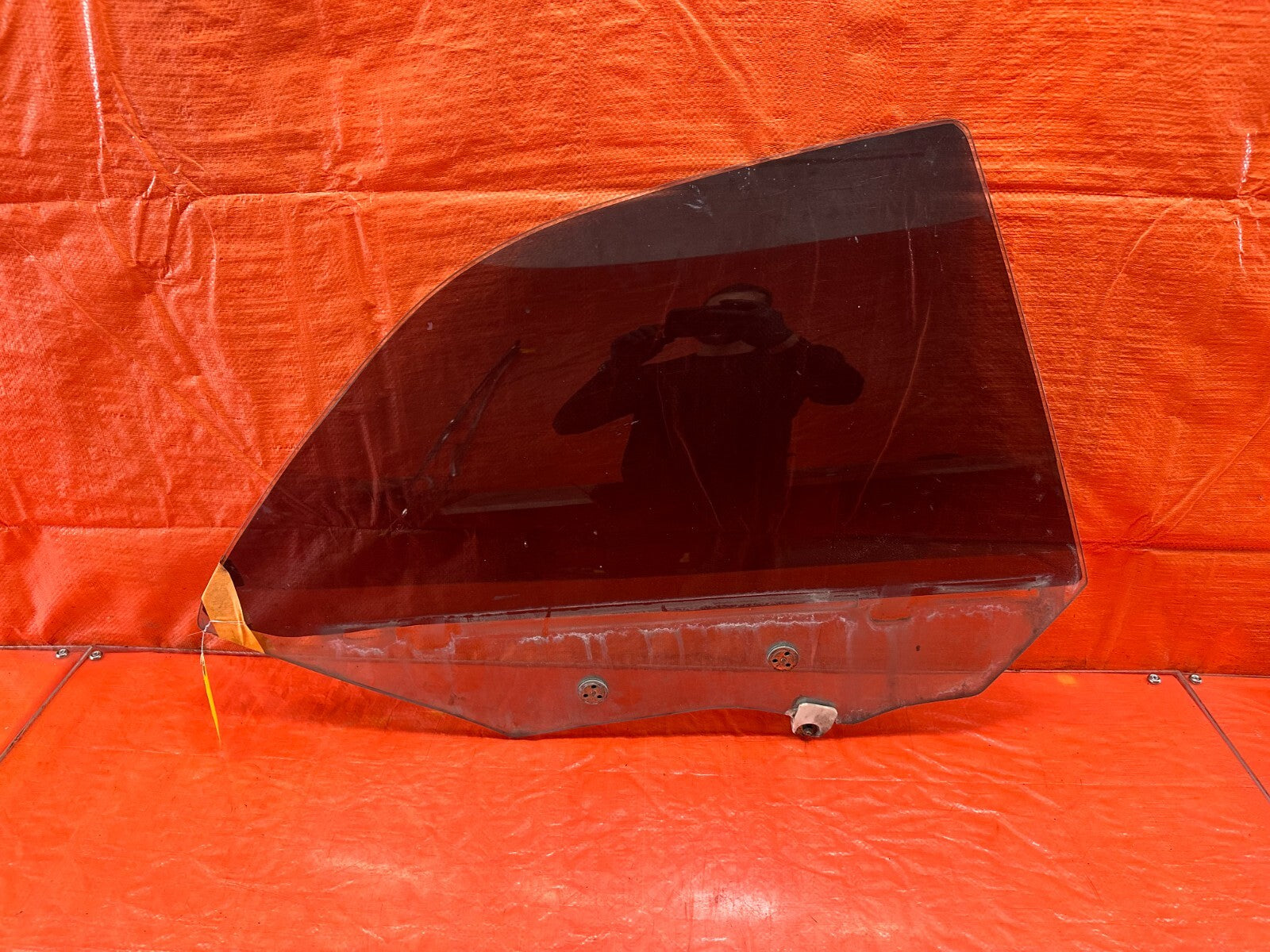 96 01 INTEGRA SEDAN   DOOR GLASS WINDOW   PASSENGER RIGHT REAR SIDE   OEM #2290