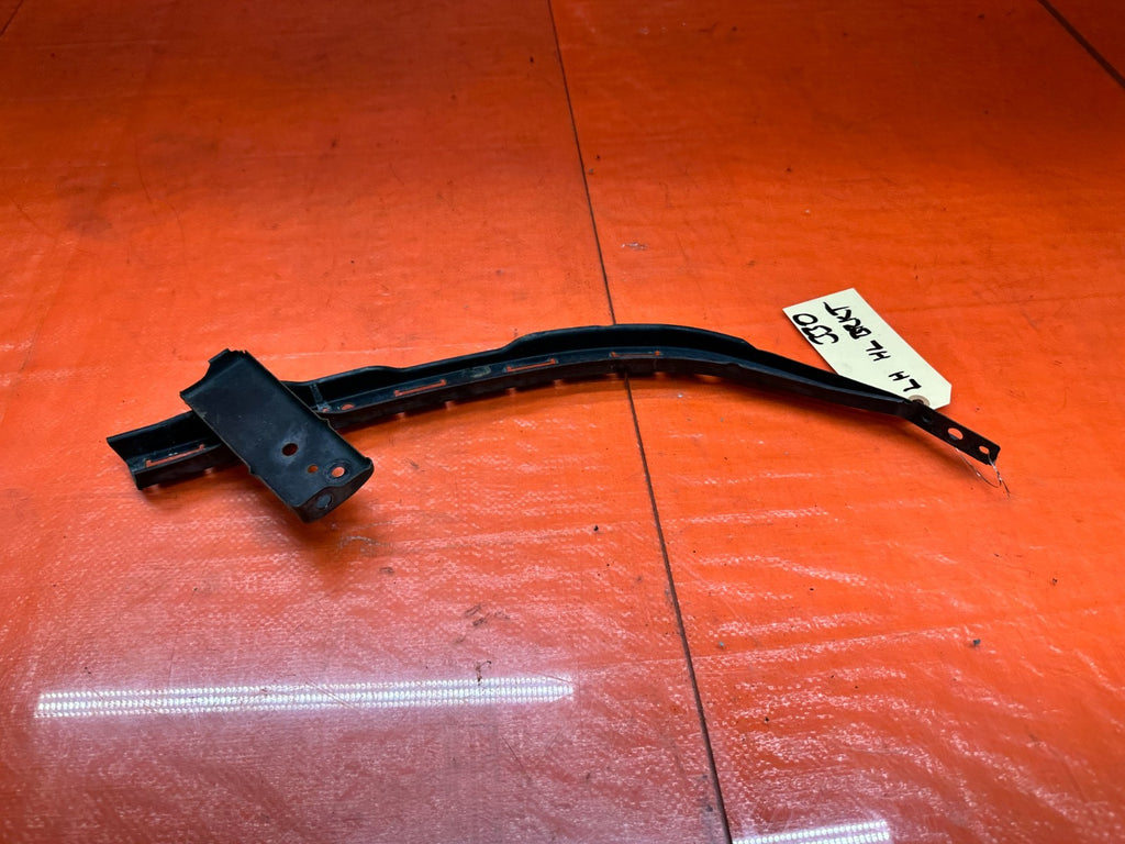 04 08 ACURA TSX LEFT DRIVER SIDE HEADLIGHT BRACKET OEM #3306