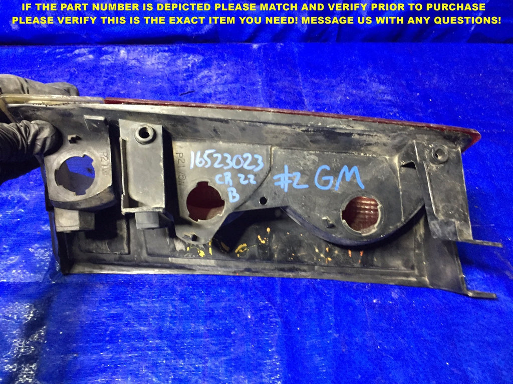 OEM 1996 1997 1998 1999 CHEVROLET CHEVY EXPRESS DRIVER LEFT TAIL LIGHT 165230235
