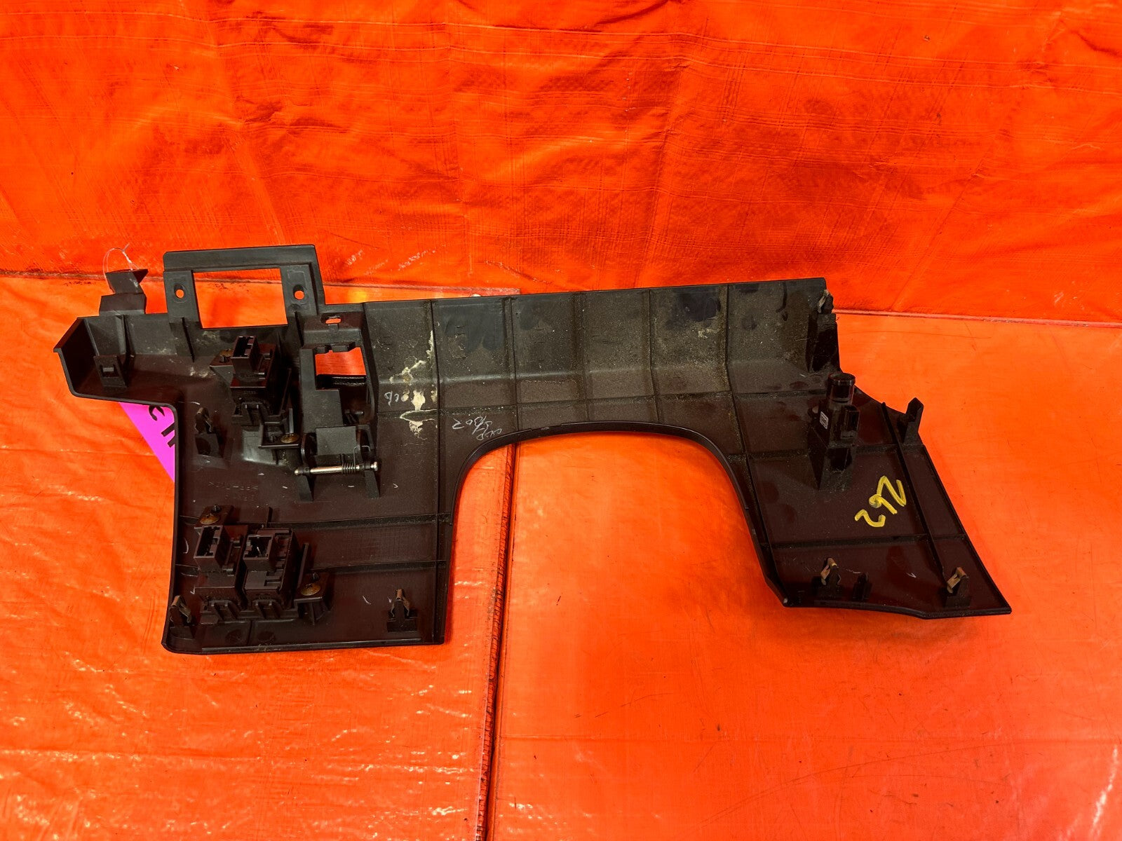 2004 04 NISSAN 350Z   KNEE TRIM UNDER STEERING COLUMN LOWER COVER   OEM #26211