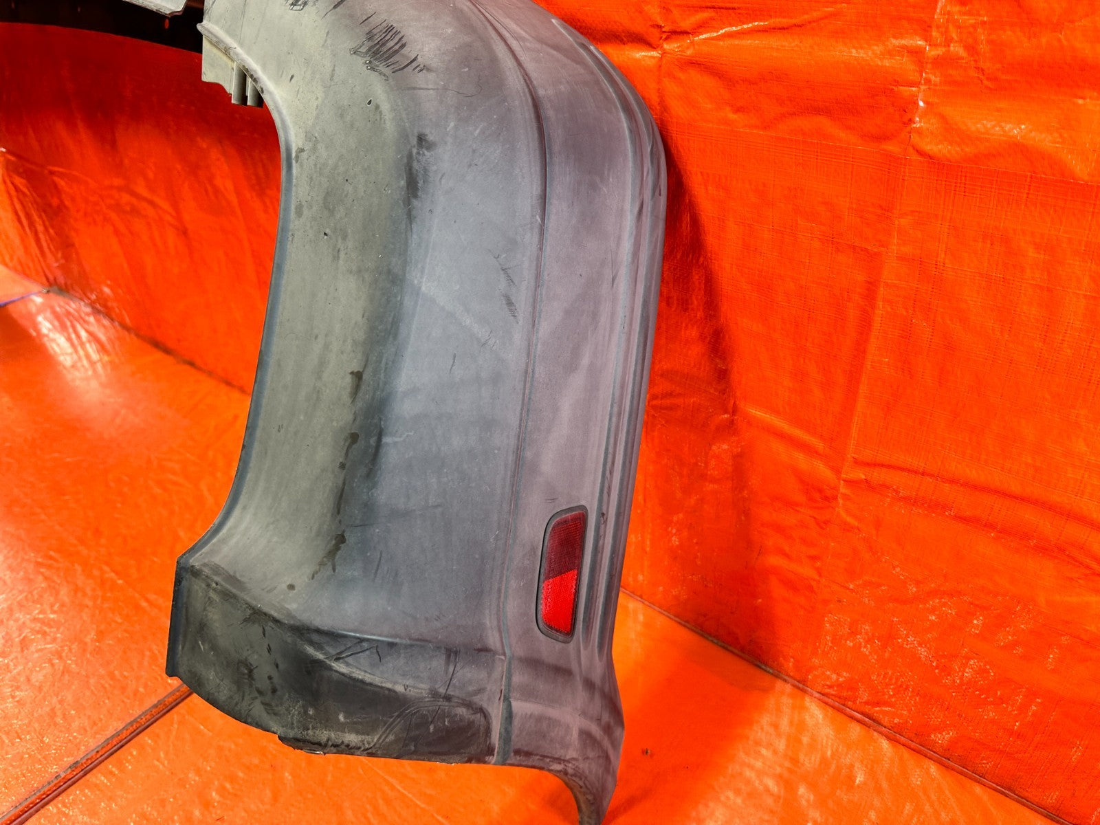 97 01 HONDA CR V CRV   REAR BUMPER COVER   OEM FACOTRY OE #30119