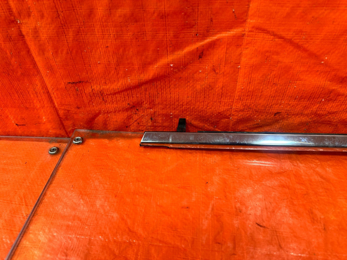 04-08 ACURA TSX - RIGHT REAR EXTERIOR WINDOW GLASS TRIM - OEM FACTORY #3044