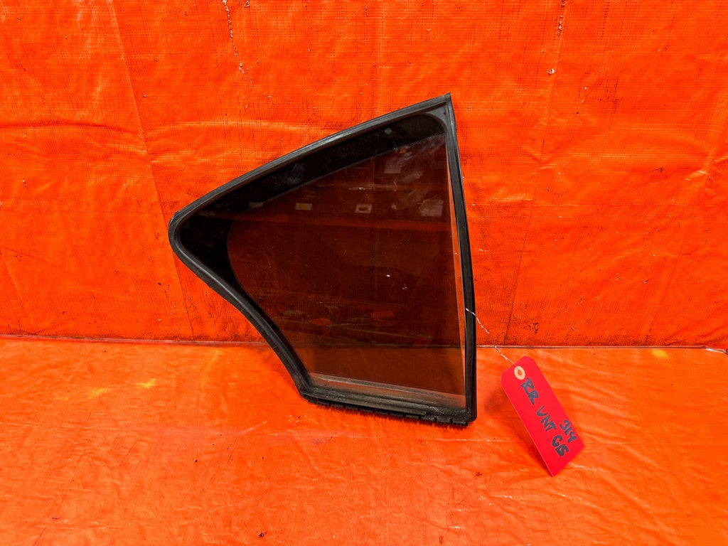 14 20 INFINITI Q50   PASSENGER RIGHT REAR   DOOR VENT GLASS   OEM #3140