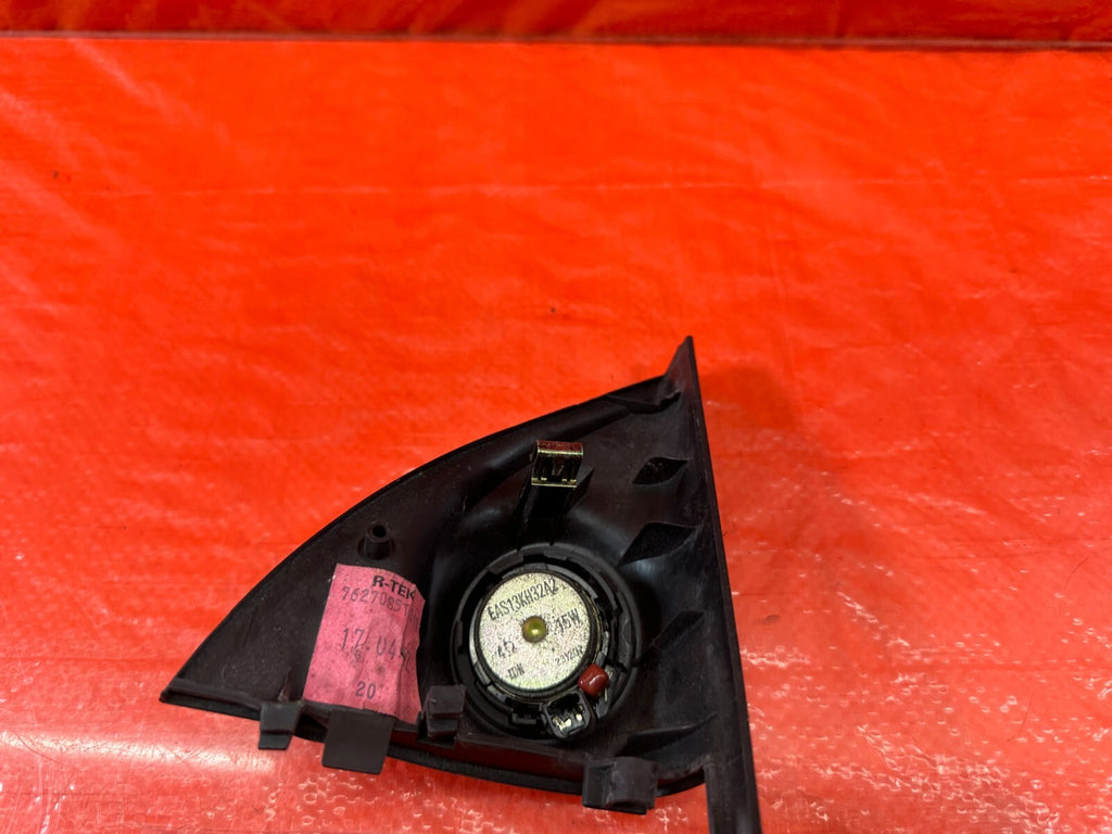 02 05 HONDA CIVIC SI EP3 HATCH   DOOR PANEL TWEETER SPEAKER   LEFT SIDE OEM 23010