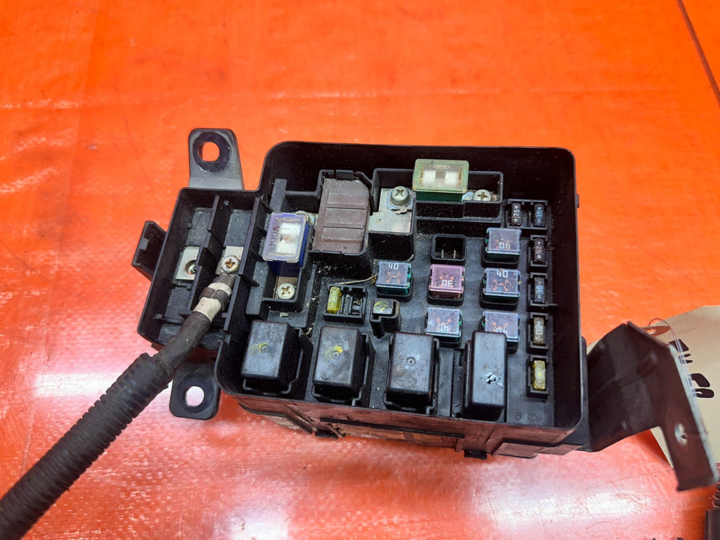94 01 ACURA INTEGRA ENGINE BAY FUSE BOX WITH CHARGE HARNESS OEM #3311