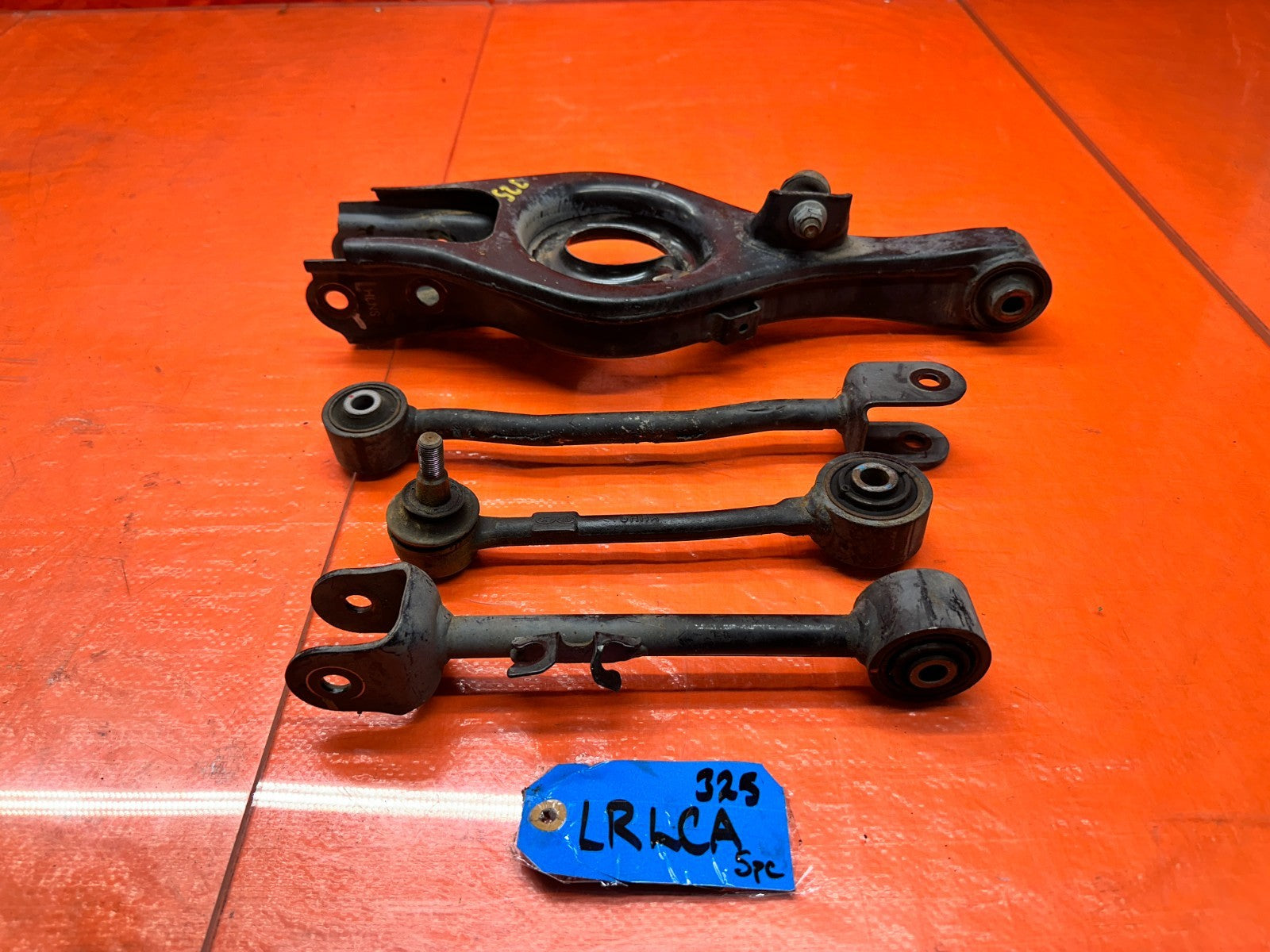 13 16 HYUNDAI GENESIS COUPE   LEFT REAR CONTROL ARMS UPPER LOWER QTY 4 OEM 3251