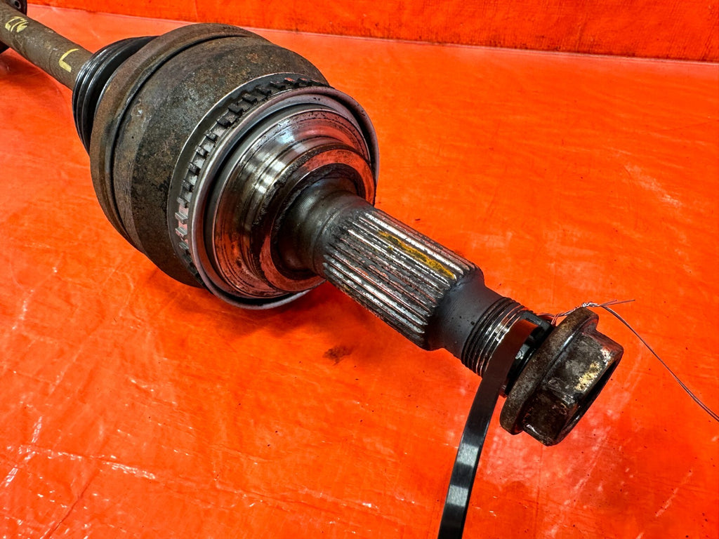 92 00 LEXUS SC300   AXLE / CV JOINT   THIS IS THE SHORTER ONE OF THE TWO OKKKKK!6