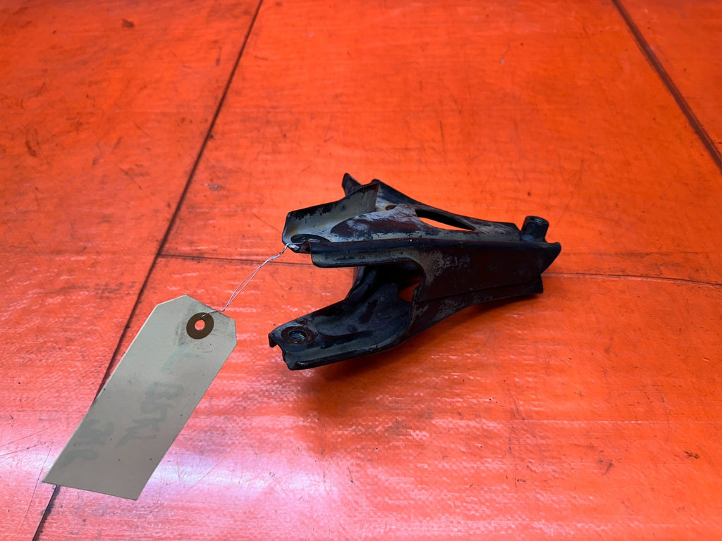 1992-1995 HONDA CIVIC MANUAL TRANS REAR ENGINE MOUNT BRACKET OEM #3487