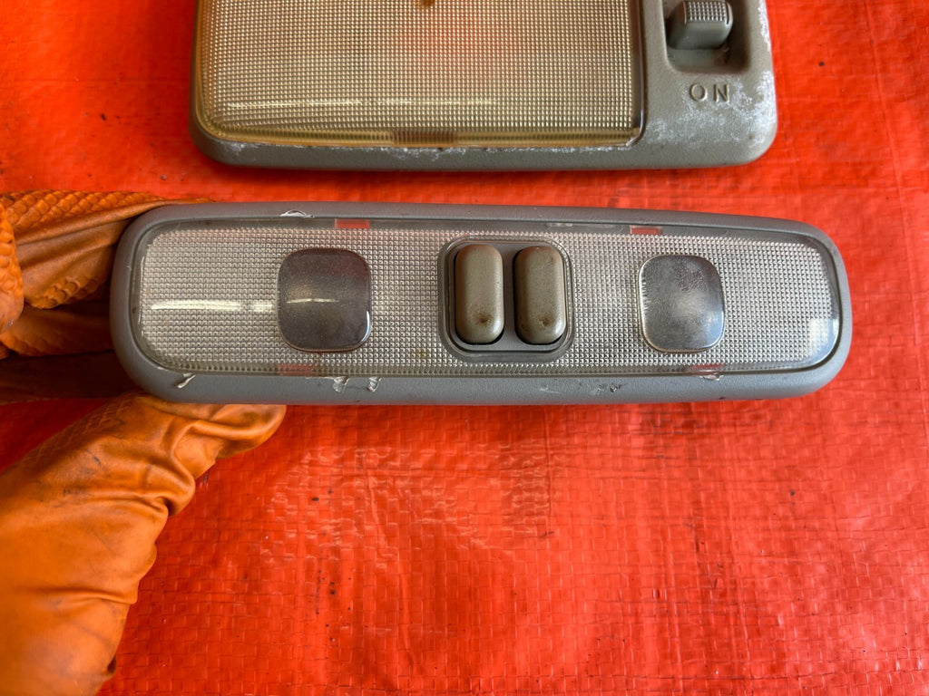 94 01 ACURA INTEGRA   2 DOOR ONLY   FRONT REAR DOME MAP READING LIGHT LAMP   OEM4