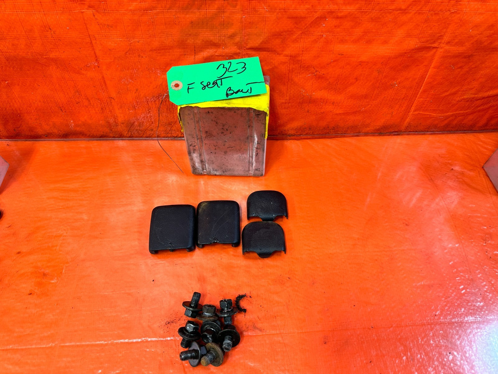 97 01 HONDA PRELUDE   FRONT SEAT BOLTS HARDWARE W/ COVERS   OEM #3230