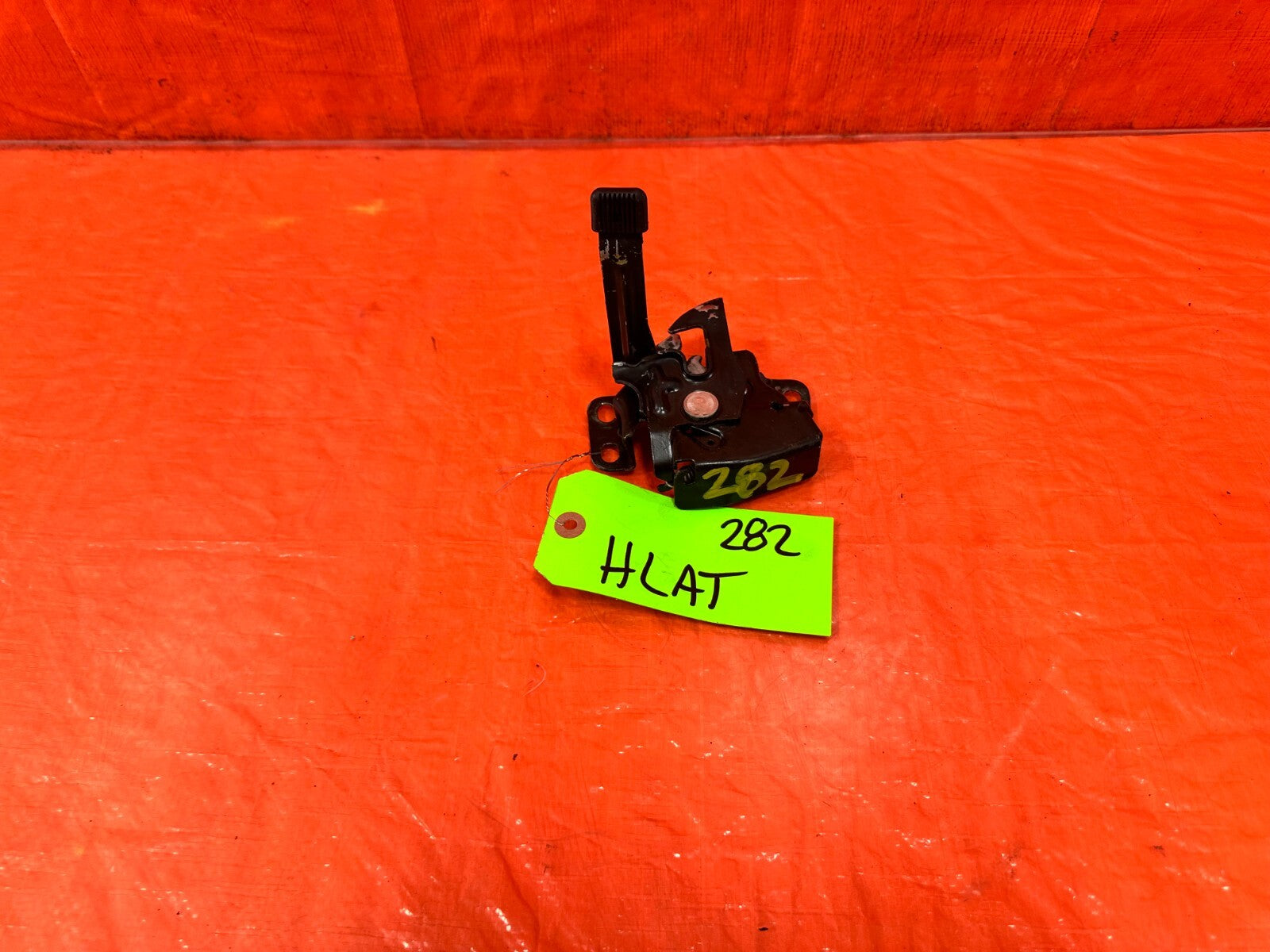 06 11 HONDA CIVIC SI COUPE & SEDAN HOOD BONNETT LATCH LOCKING MECHANISM OEM #2820