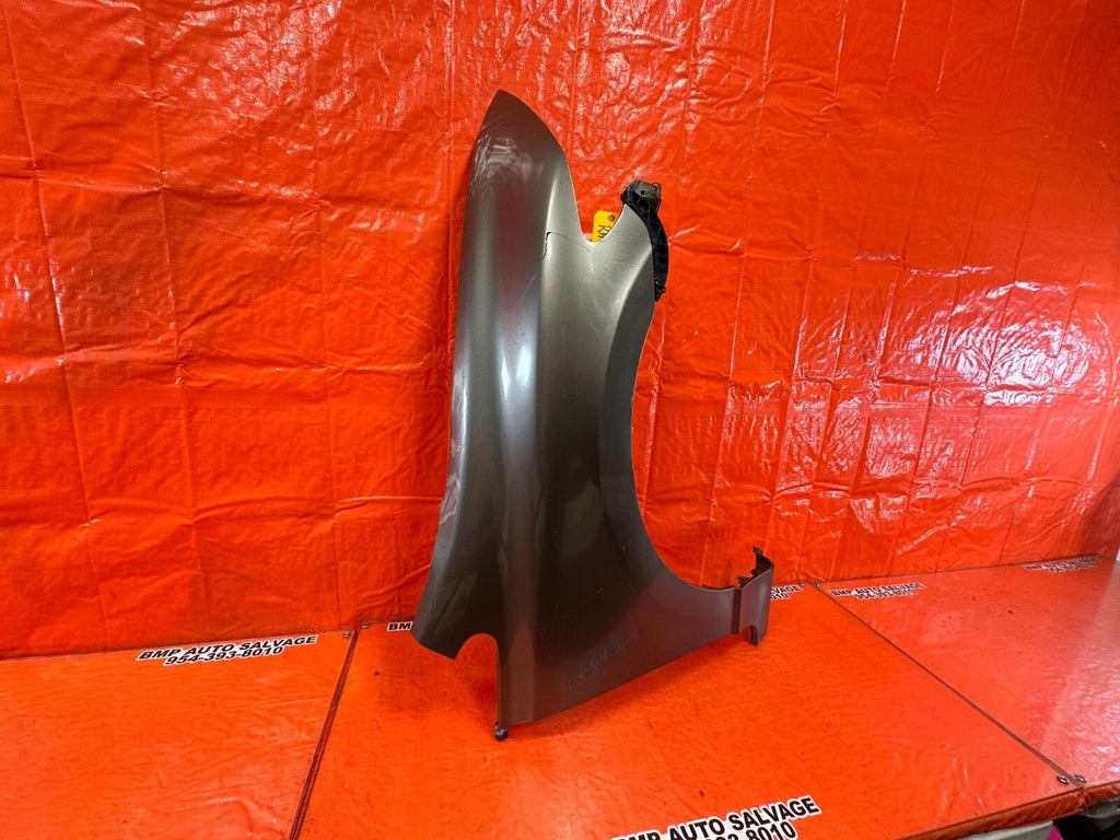 06 11 HONDA CIVIC SEDAN   FENDER   RIGHT SIDE   GRAY COLOR   OEM #2600