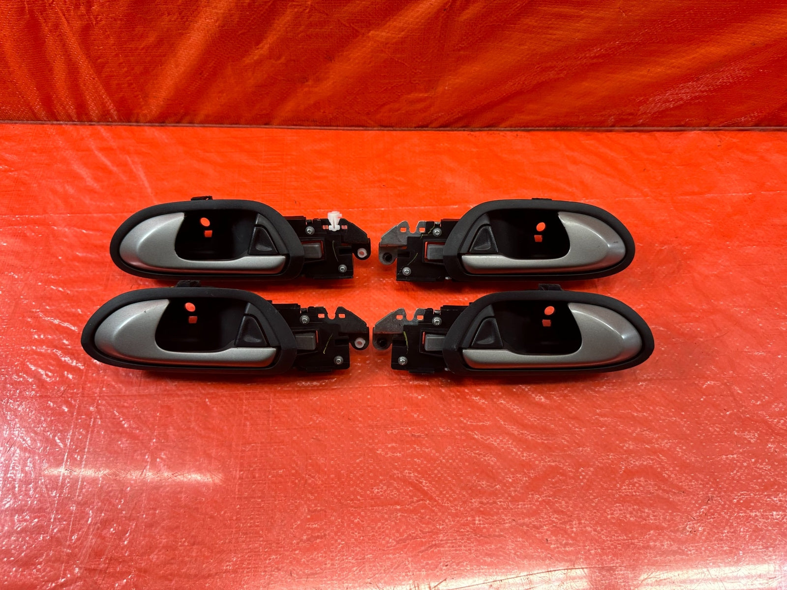 06 11 CIVIC 4D SEDAN   BLACK SI MODEL   INTERIOR DOOR GRAB PULL HANDLES OEM #2038