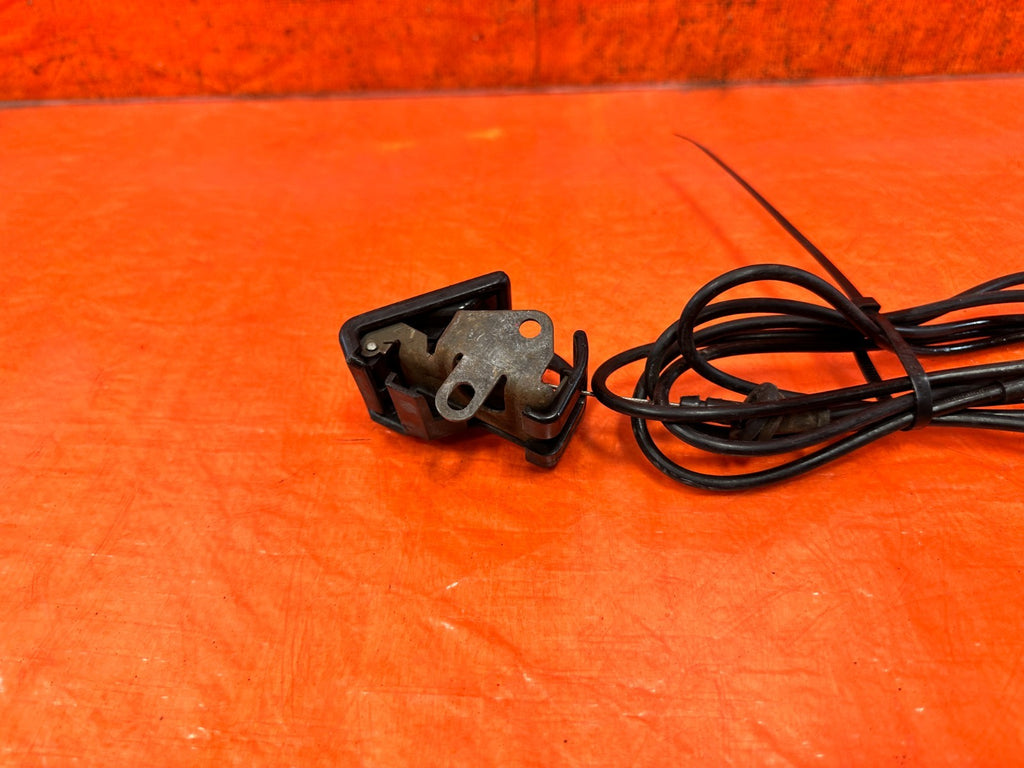 90 91 HONDA CIVIC HATCHBACK   HOOD RELEASE WIRE CABLE   OEM #3252