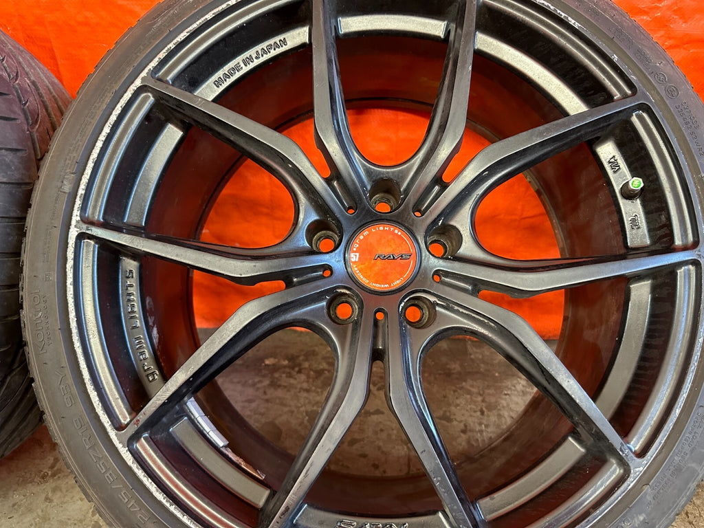 JDM RAYS GRAM LIGHTS   57FXX   5x100 / 19x9 / +38 / VENTUS V12 EVO2   245/35ZR198