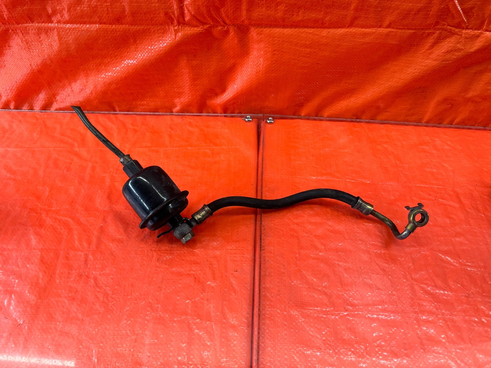 97 98 HONDA ODYSSEY   FUEL FILTER MOUNTING BRACKET W/ FILTER   OEM FACTORY #1938