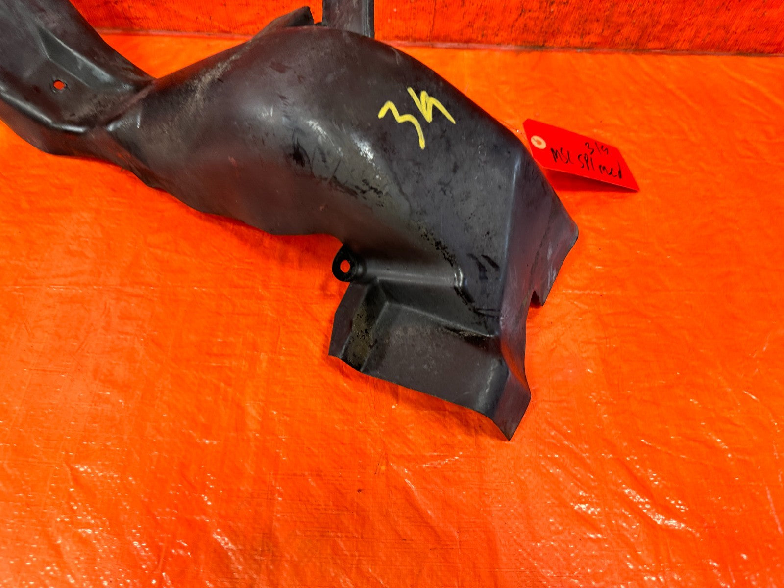 96 00 HONDA CIVIC   GASOLINE GAS FUEL NECK COVER TRIM PLASTIC   OEM   #3192