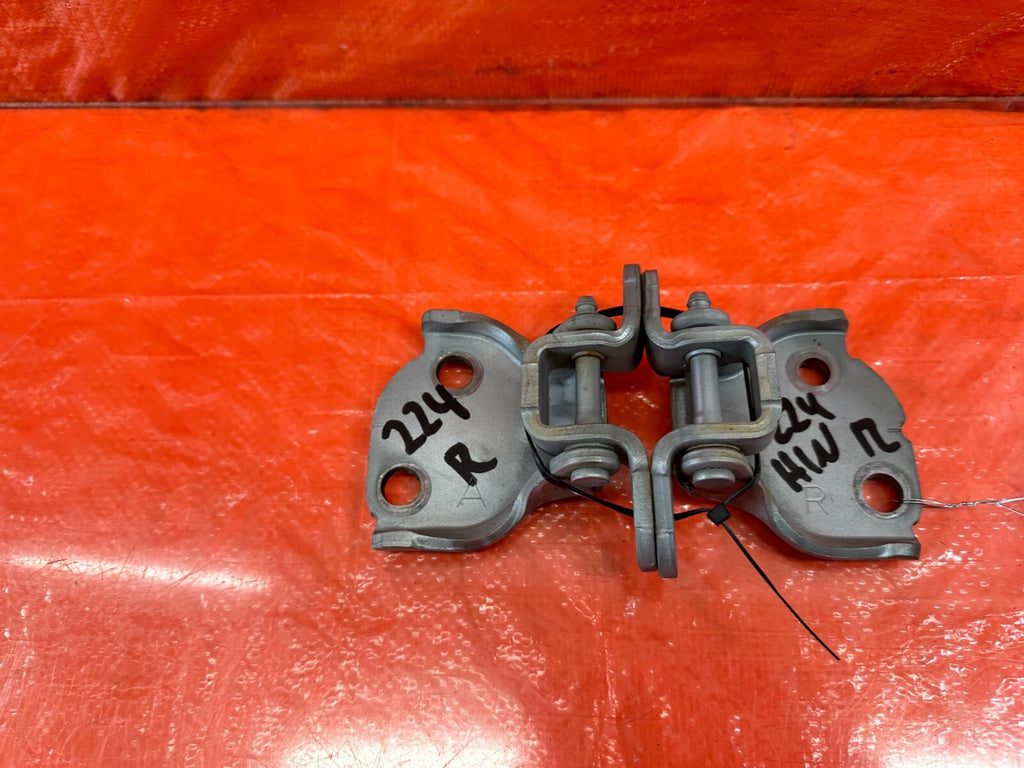 00 09 HONDA S2000   DOOR HINGE SET   UPPER & LOWER   RIGHT SIDE HINGES OEM #2244