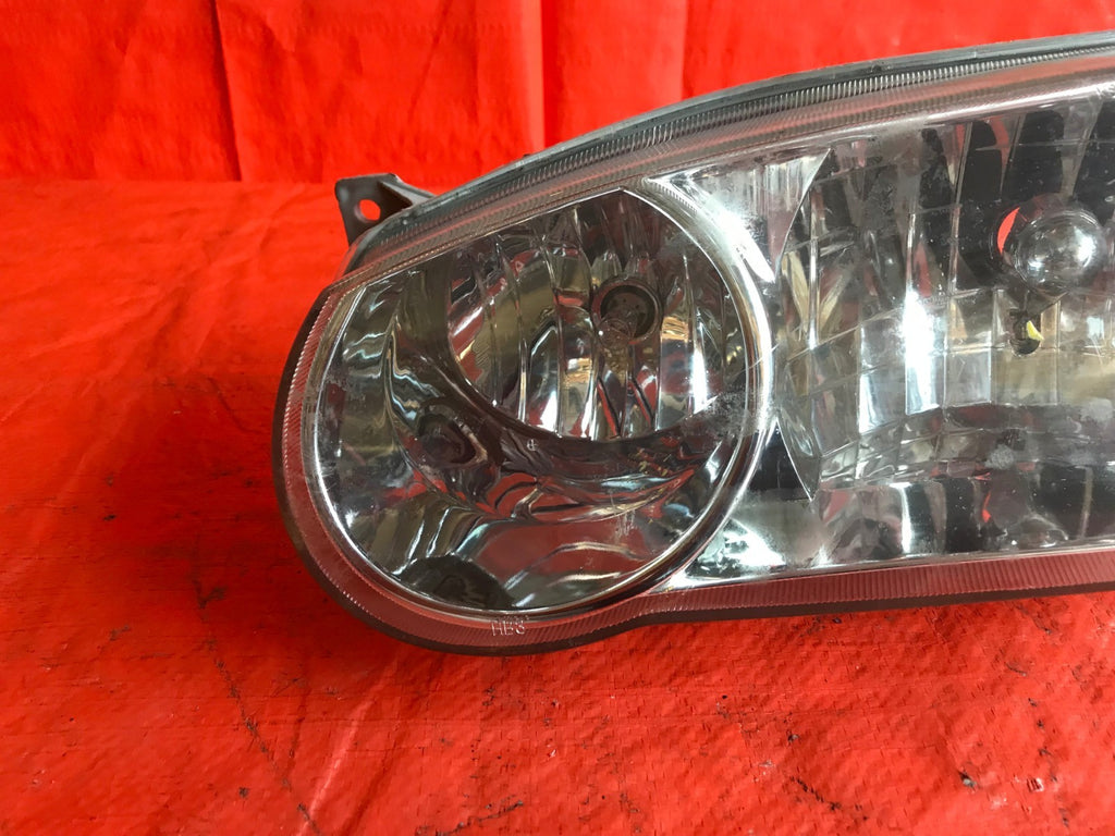 OEM 2001 01 TOYOTA COROLLA DRIVER LEFT HEADLIGHT HEADLAMP L LH3