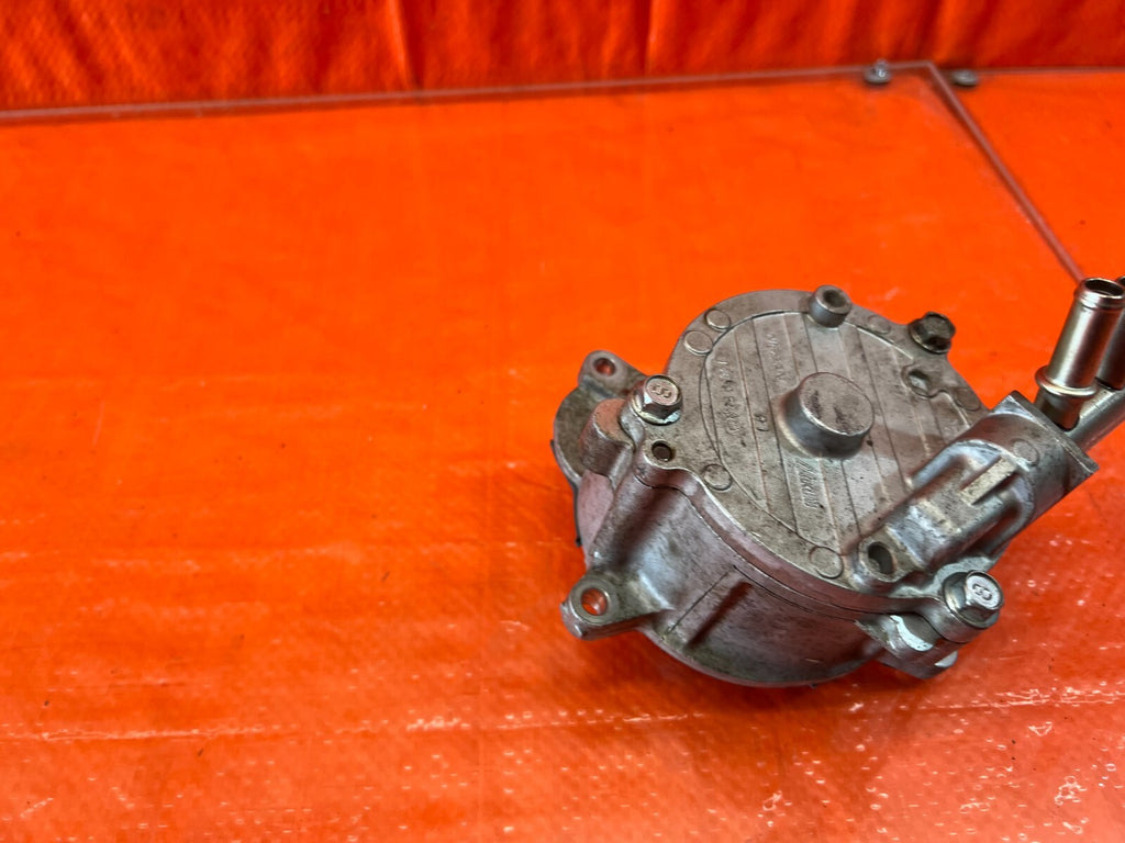 16 19 INFINITI Q50 17 18 Q60 3.0L   VR30DDTT VACUUM PUMP ASSEMBLY   OEM 6